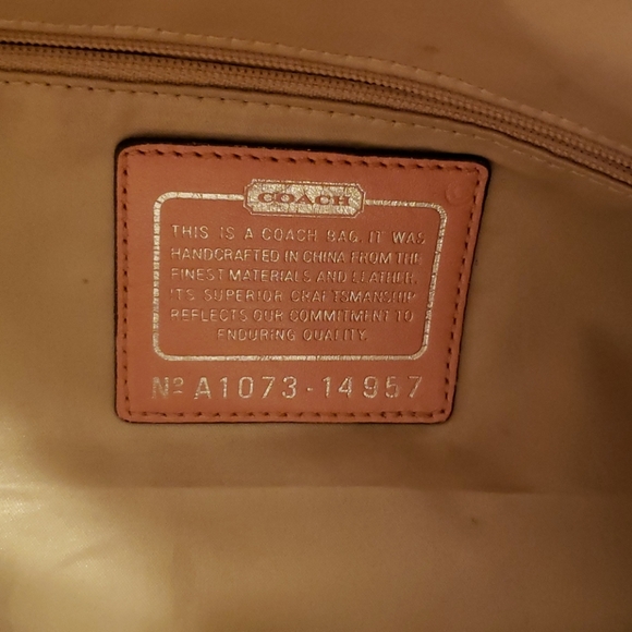 Coach Authentic Pink/Peach Aubrey Madison Purse - Picture 7 of 10